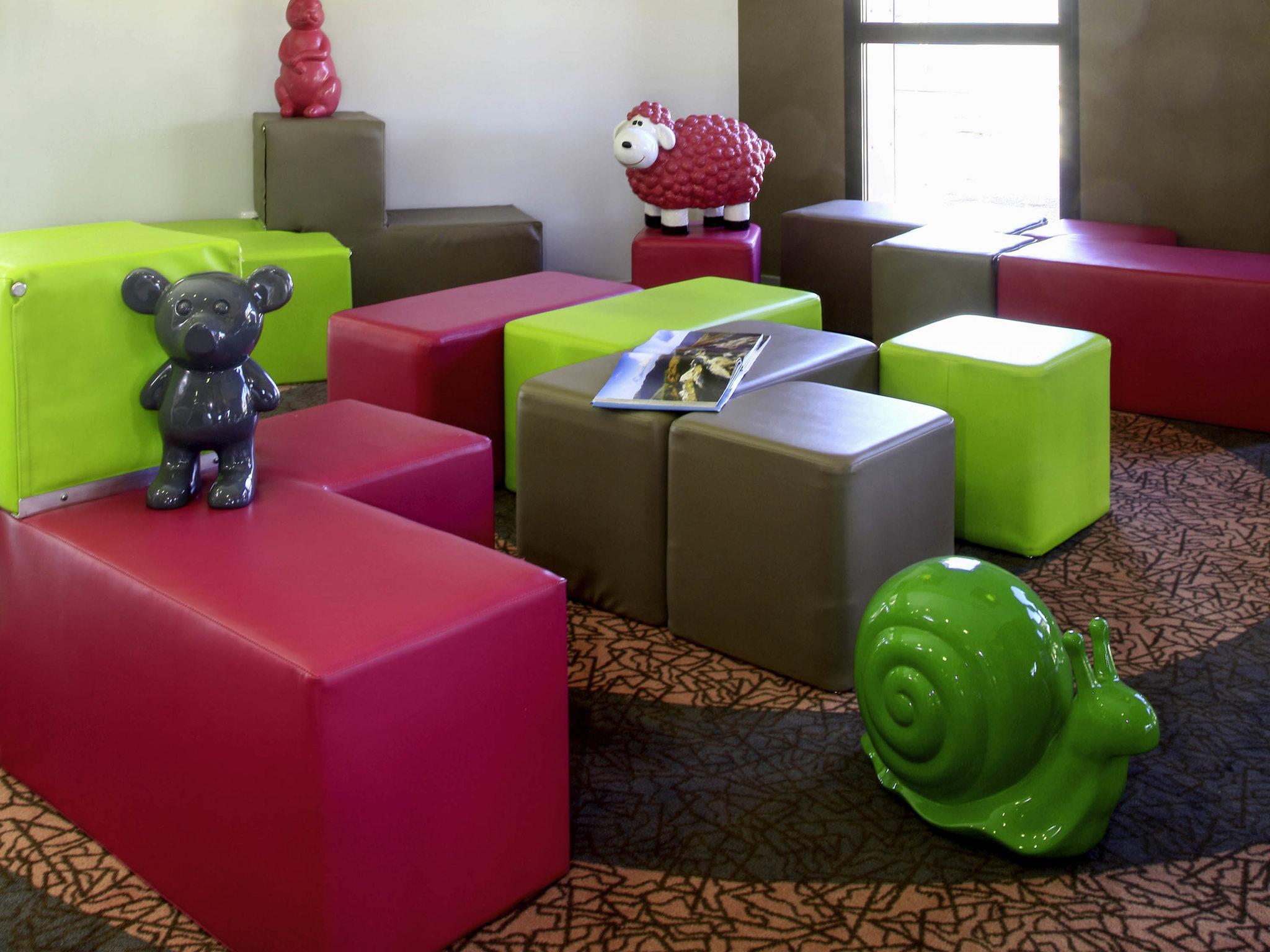 מלון קסטרה Ibis Styles Castres מראה חיצוני תמונה